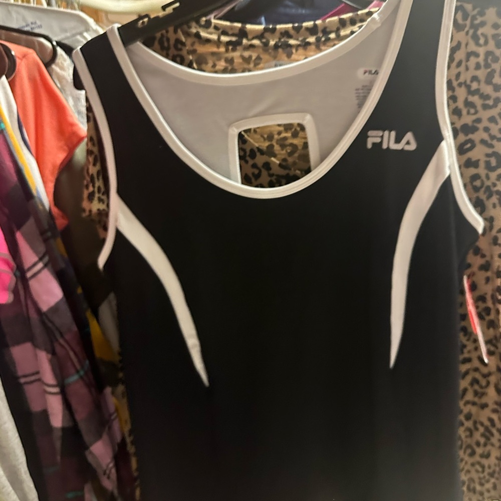 Fila Women's Black and‎ White Athletic Tank Top
